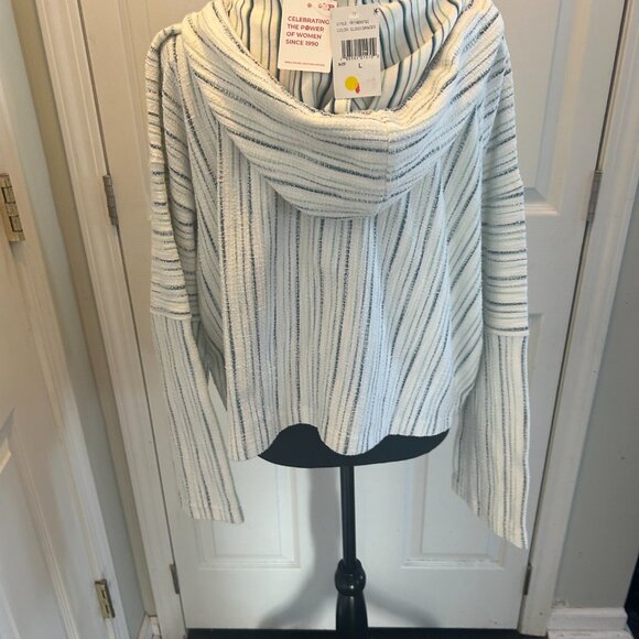 Roxy Rich Coast Striped Pullover Over - Picture 4 of 8